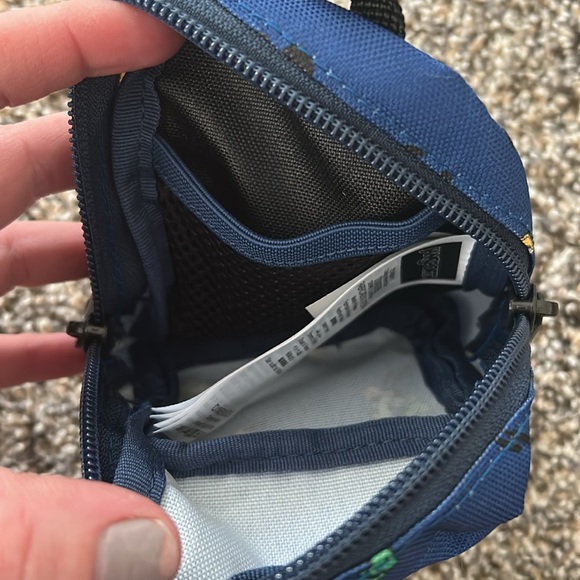 Jansport Lil Break Pouch bag- Disney Character - Picture 5 of 6